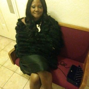 Meet your Posher, Terri